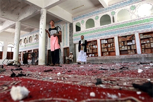 یمن، دارالحکومت صنعا ءکی شیعہ مساجد پر تین خودکش حملوں کے نتیجے میں 137 افراد شہید