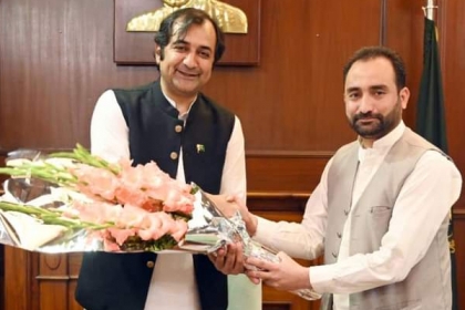 وزیر زراعت اوررہنما ایم ڈبلیوایم کاظم میثم کی وزیر اعلیٰ گلگت بلتستان خالد خورشید سے ملاقات ،پی ٹی آئی کا صوبائی صدر مقرر ہونے پر مبارکباد