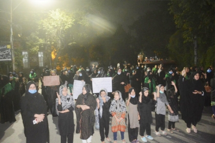 لاہور، خاتون کی عصمت دری کےخلاف ایم ڈبلیوایم شعبہ خواتین کا احتجاج، مجرموں کو نشان عبرت بنانے کا مطالبہ