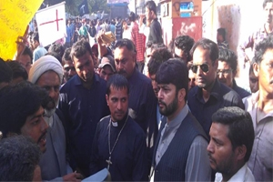مجلس وحدت مسلمین کراچی کے رہنمائوں کی مسیحی برادری کے احتجاج میں شرکت