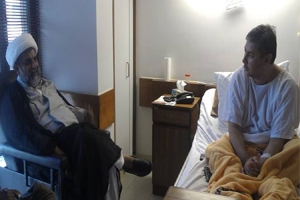 کراچی :علامہ راجہ ناصر عباس کی رکن بلوچستان اسمبلی آغارضا رضوی کی عیادت