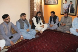 ایم ڈبلیوایم کے وفد کی ناصر شیرازی کی زیر قیادت پی ٹی آئی کے مرکزی رہنماخادم حسین وردک سے ملاقات