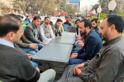 گلگت بلتستان کے ایگری گریجویٹس،سکالرز اور ڈاکٹرز کے وفد کی اسلام آباد میں صوبائی وزیر زراعت کاظم میثم سے ملاقات