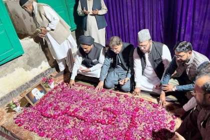 ایم ڈبلیوایم وفد کی سید ناصرشیرازی کی زیر قیادت علامہ قاضی شبیر حسین علوی کے اہل خانہ سے تعزیت ، مرقد پر فاتحہ خوانی