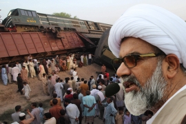 علامہ راجہ ناصرعباس جعفری کا صادق آباد ٹرین حادثے میں قیمتی انسانی جانوں کے نقصان پر اظہار افسوس