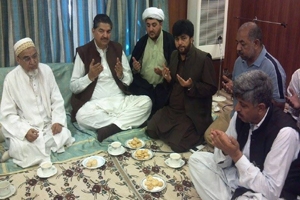 ایم ڈبلیوایم کراچی ڈویژن کے وفد کی بوہری جماعت کے رہنما نورالدین بھائی سے تعزیت