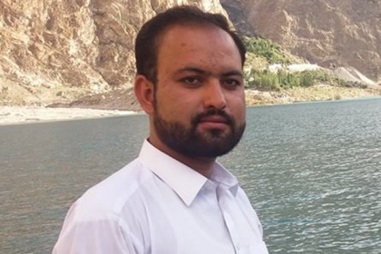 نواز شریف نے کرسی بچانے کے چکر میں ملکی وقار کا جنازہ نکال دیا، عارف حسین الجانی