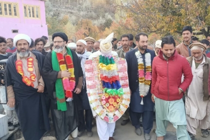 منفرد انتخابی مہم، ایم ڈبلیو ایم اور پی ٹی آئی حلقہ دو سکردو کے مشترکہ امیدوار کاظم میثم کے استقبالیہ ریلی میں دولہا کی باراتیوں سمیت شرکت