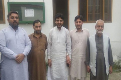 ناصرشیرازی کی سینٹرل جیل گلگت میں ایم ڈبلیوایم کے گرفتار رہنماوں سے ملاقات