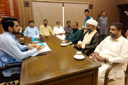 ایم ڈبلیوایم رہنما علامہ مقصود ڈومکی کی ڈی سی جیکب آباد سے ملاقات، محرم سے متعلق گفتگو