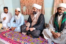 ہمارے معاشرے کے پسماندہ ذھن کے لوگ بچیوں کی تعلیم کو عیب سمجھتے ہیں جبکہ علم نور اور روشنی ہے، علامہ مقصود ڈومکی